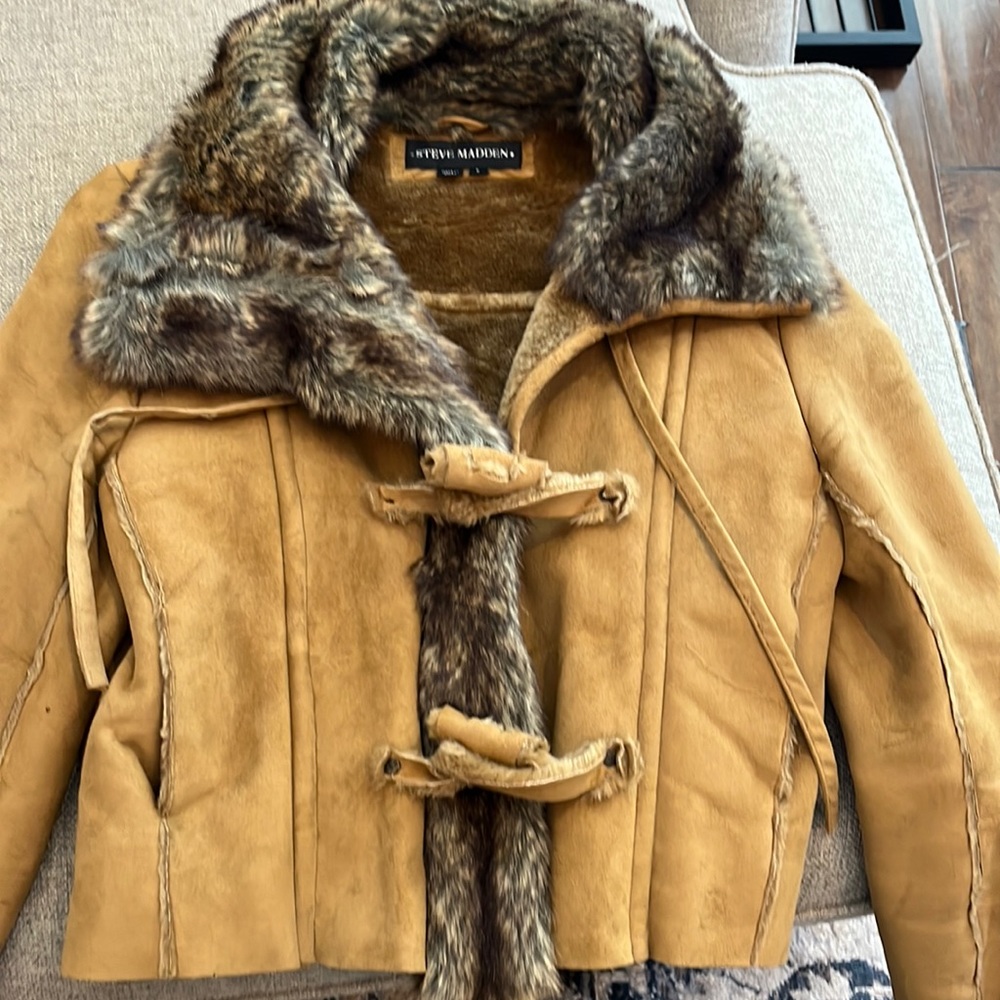 Steve Madden shearling L jacket